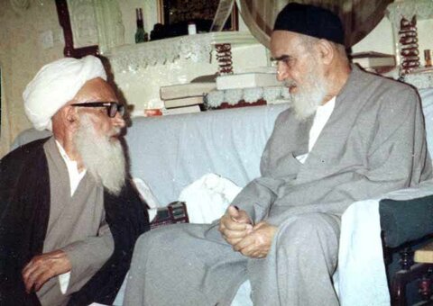 شهدای محراب تجلی بندگی و بصیرت هستند