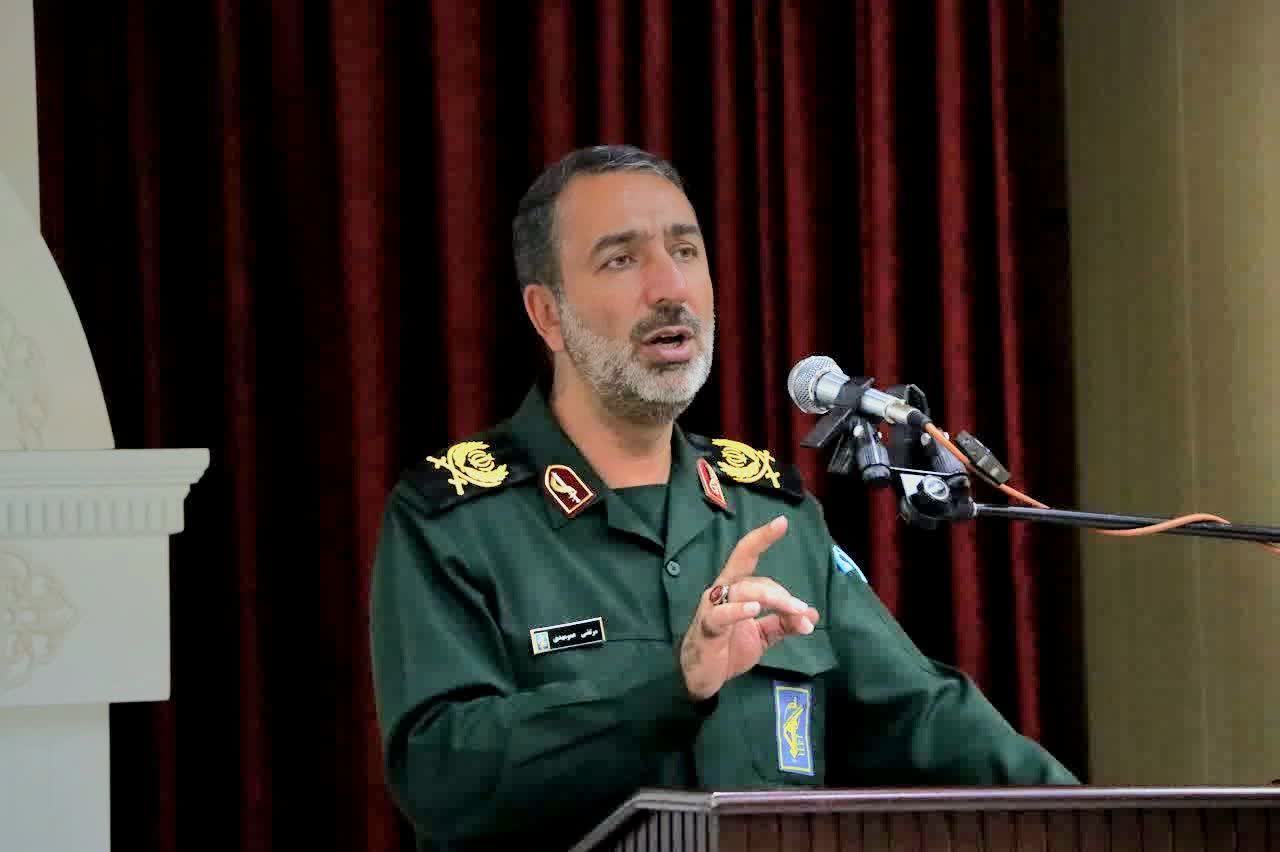 گروه‌های سرود بسیج منبرهای سیار فرهنگی برای انتقال پیام‌های انقلاب است