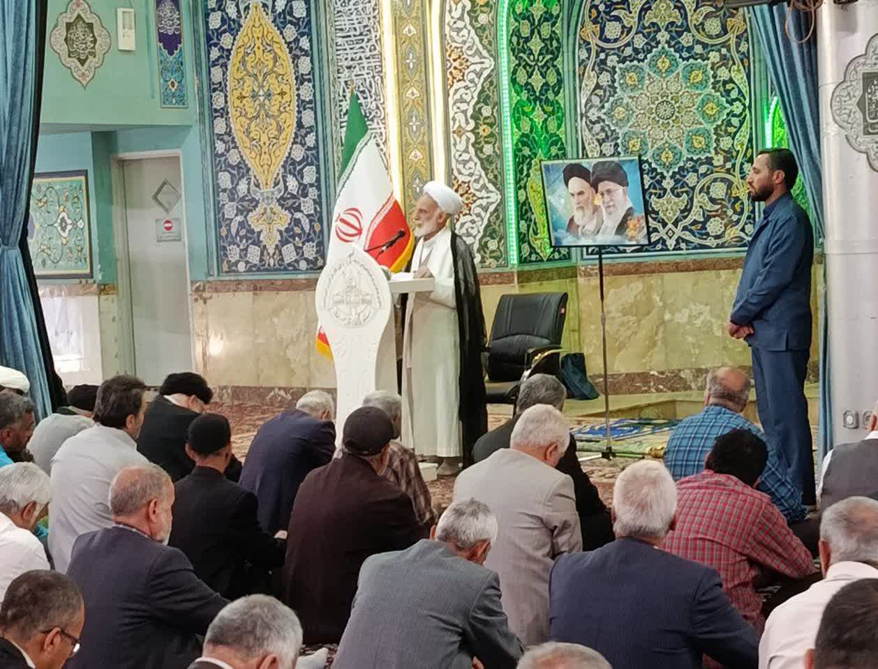 ضرورت اصلاح یا انحلال بانک‌های ناکارآمد