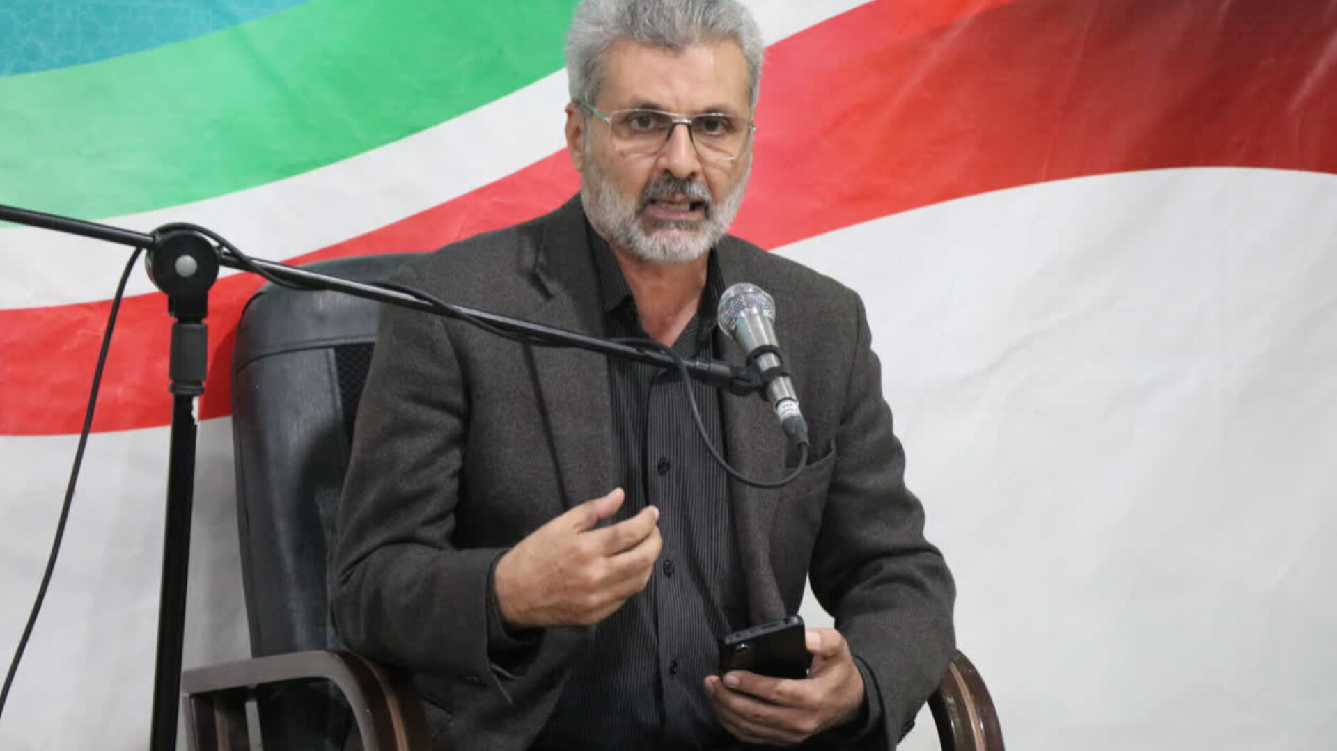 کمیته امداد استان مرکزی خانواده‌های نیازمند را توانمند می‌سازد