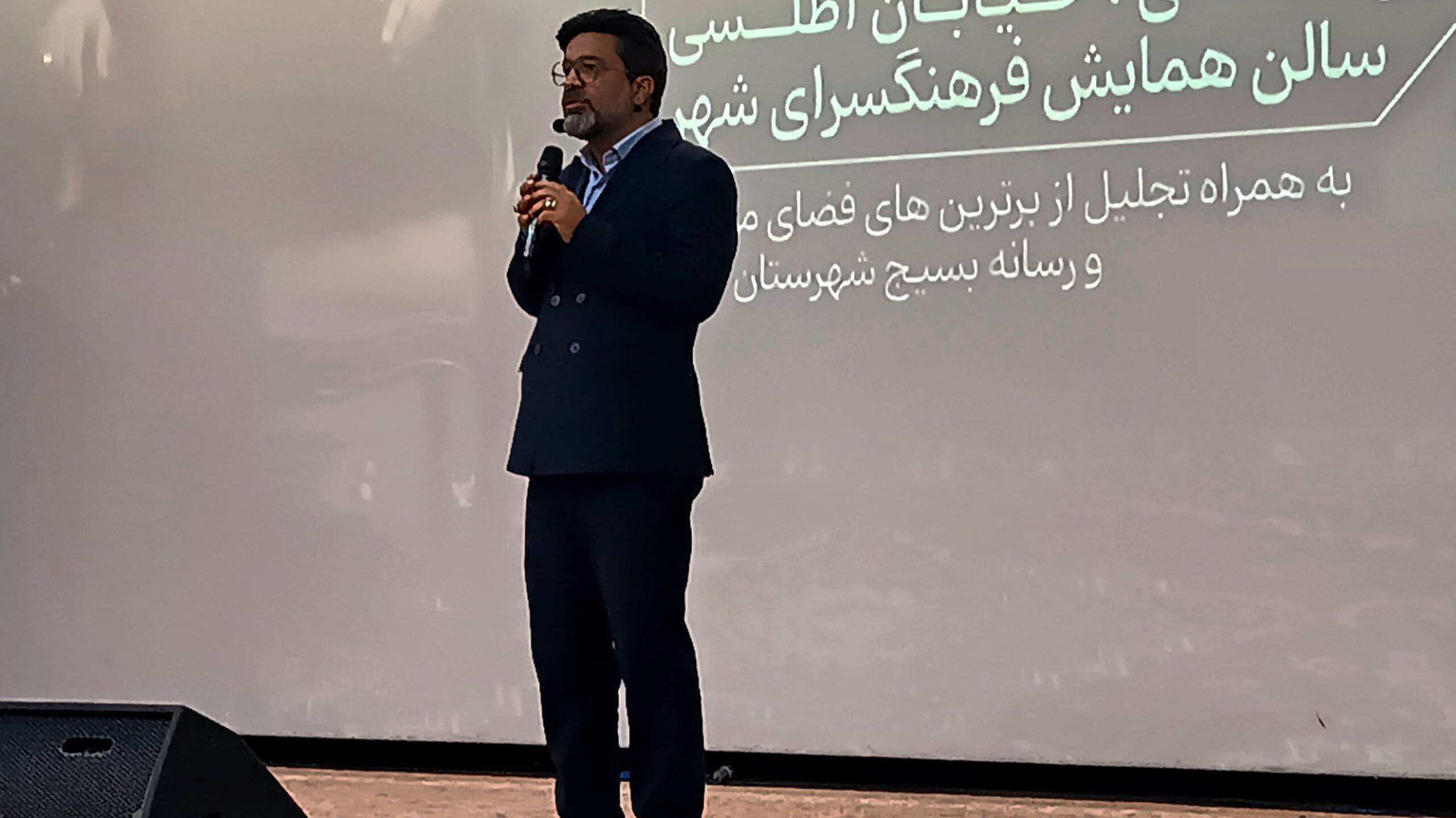خبرنگاری یعنی شجاعت و تزریق امید به مردم