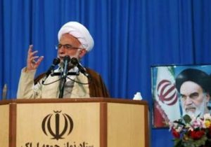 ملت ایران در برابر توطئه‌ها  ایستادگی کنند