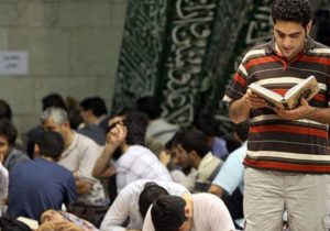 اعتکاف؛ مدرسه‌ای برای خودسازی و مسئولیت‌پذیری اجتماعی