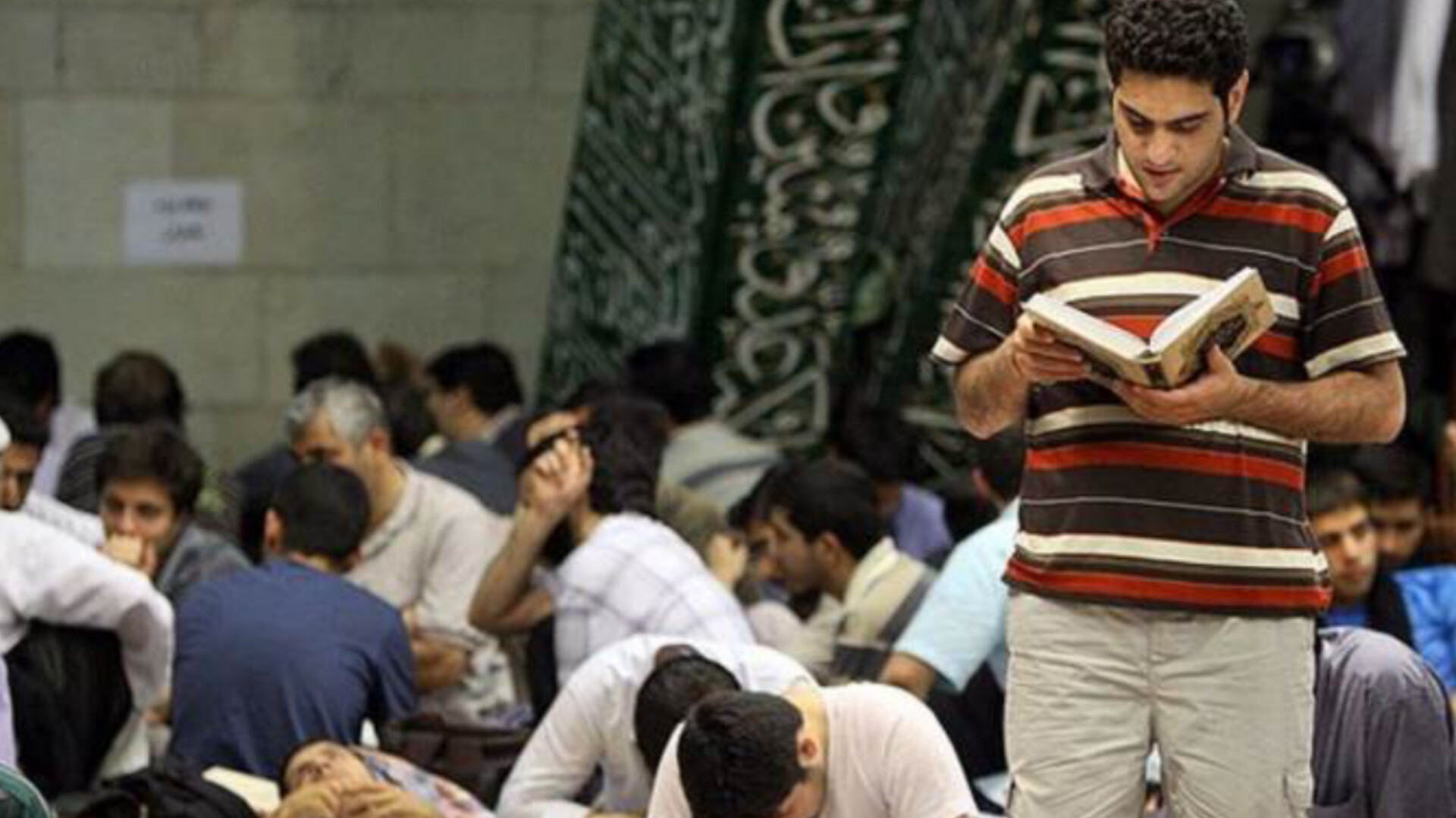 اعتکاف؛ مدرسه‌ای برای خودسازی و مسئولیت‌پذیری اجتماعی
