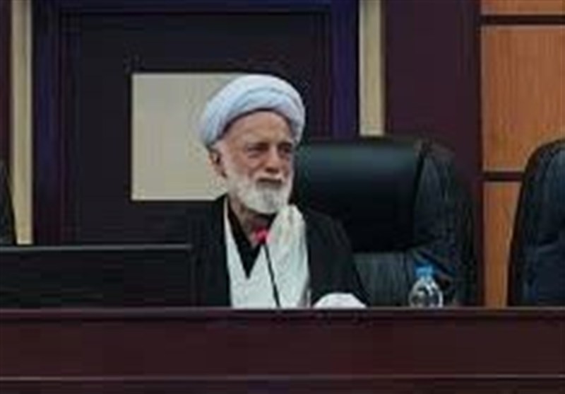 حضور در بزرگداشت امام شهید ادامه راه عاشورا