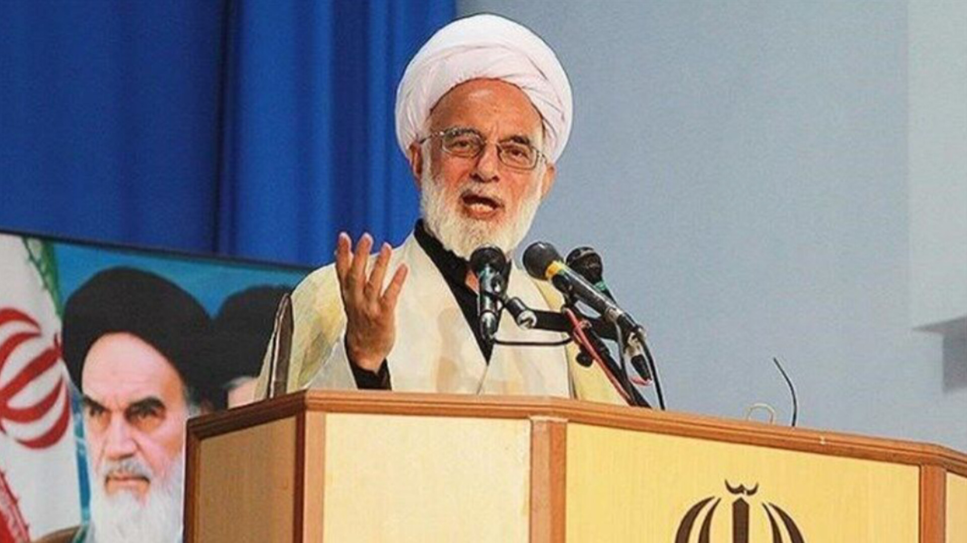 حضور مردم در تشییع رهبری جلوه‌ی عزت بود