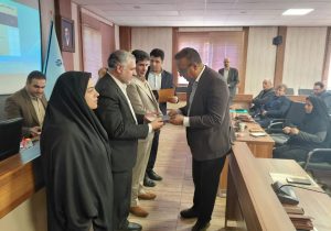 دانشگاه علوم پزشکی اراک، دستگاه برتر استان مرکزی