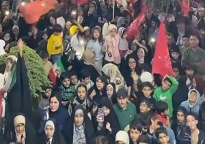 محفل ستاره‌ها در میدان شهدای اراک