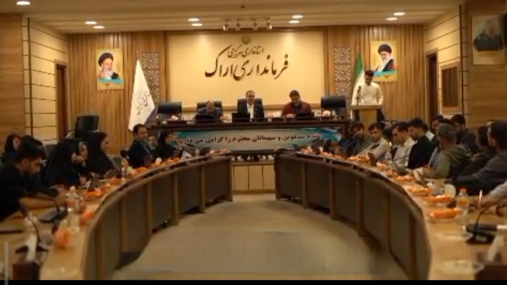ایجاد دبیرخانه پارلمان جوانان نخبه اراک